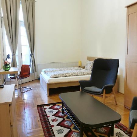 Andrassy Suite Budapest Ngoại thất bức ảnh