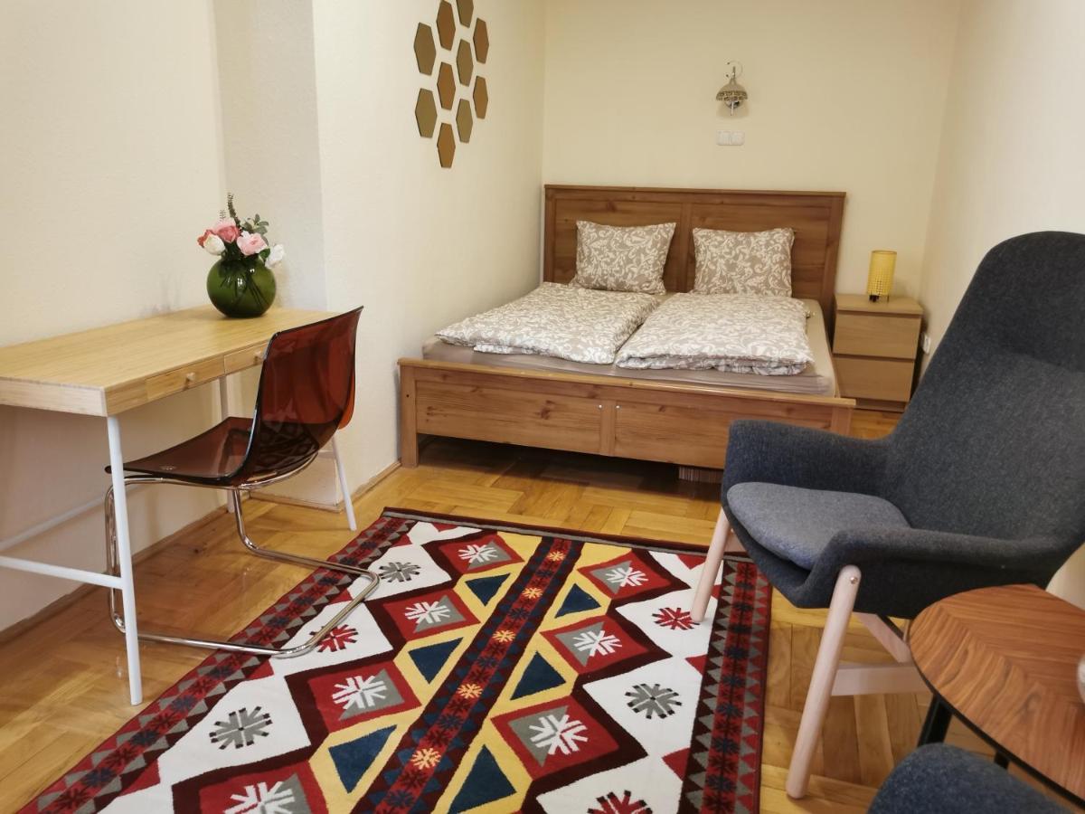 Andrassy Suite Budapest Ngoại thất bức ảnh