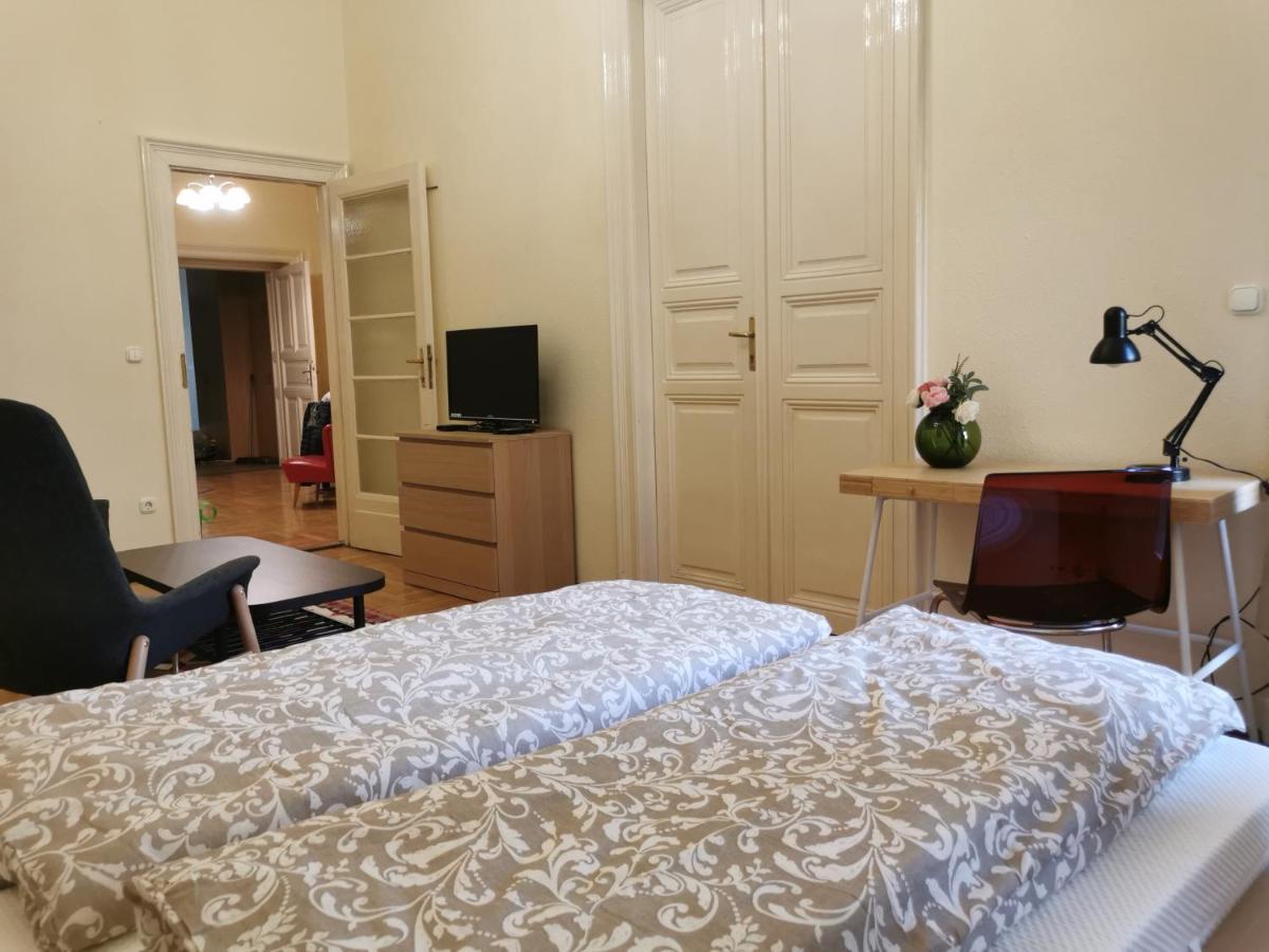 Andrassy Suite Budapest Ngoại thất bức ảnh